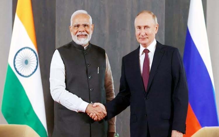 PM Modi and Russian President Vladimir Putin discuss  bilateral ties, and regional and global issues over telephone